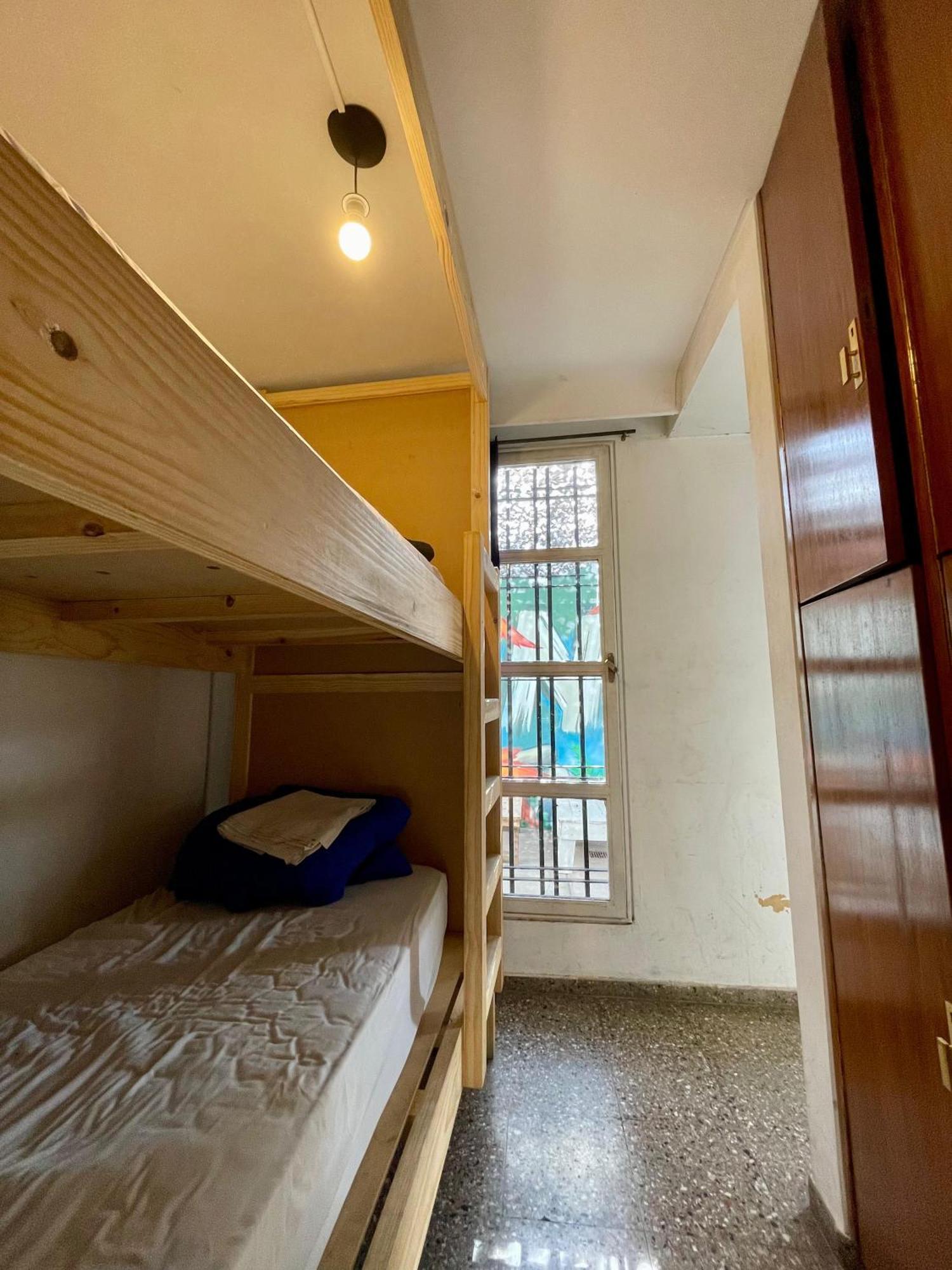 Panda Hostel Mendoza Ngoại thất bức ảnh